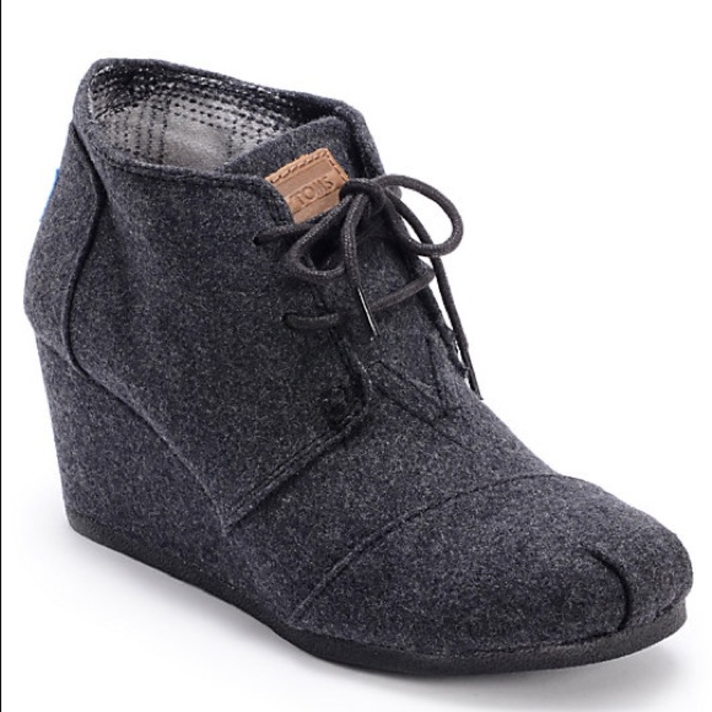 SALE Tom's Grey Wool Desert Wedge Booties, 6.5